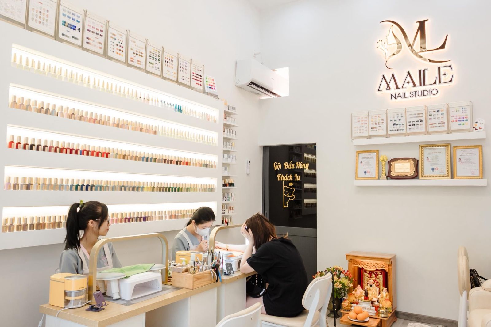 Nail Maile